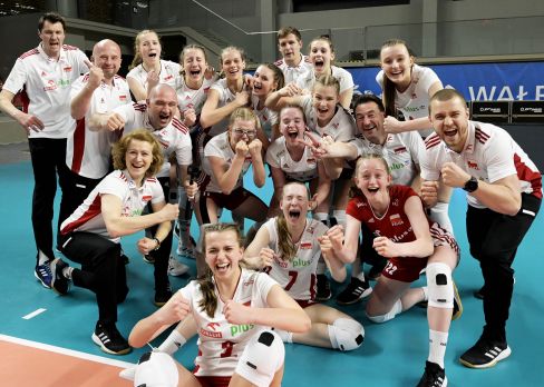 2021-05-09 Kwalifikacje ME U16W w Wałbrzychu: Polska-Holandia 3:1